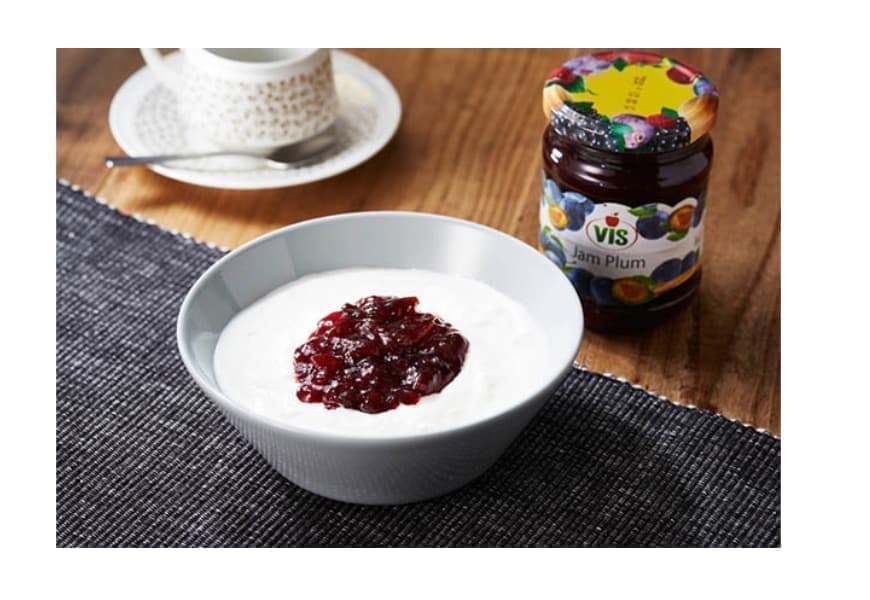 moldova-market-jam04.jpg