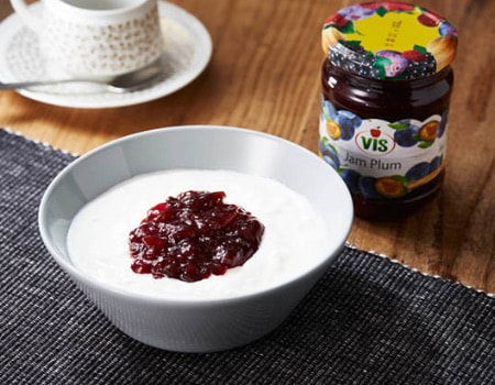 moldova-market-jam03.jpg
